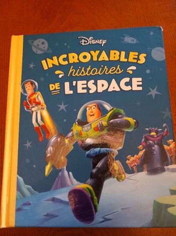 Livre incroyable histoire de l'espace