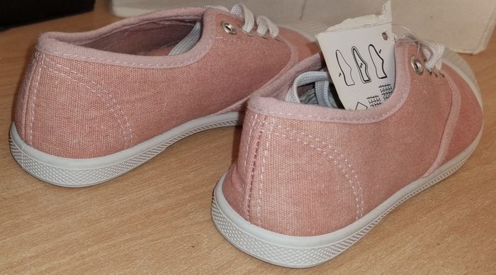 Chaussure à lacets Rose Pâle - photo numéro 3