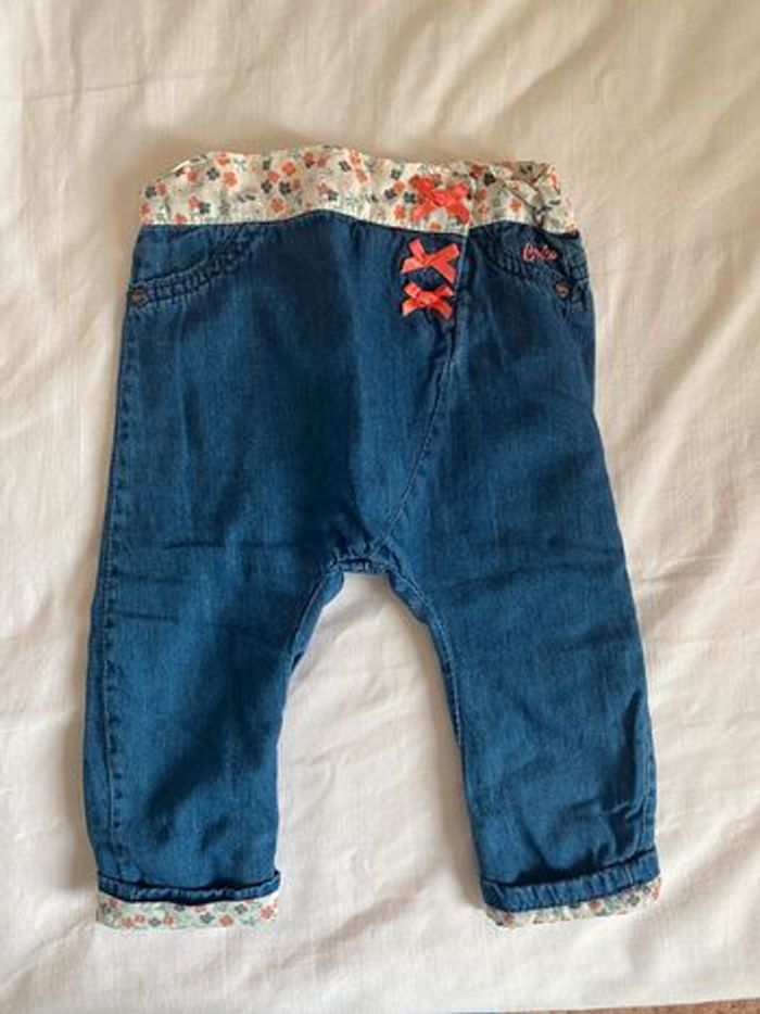 Lots 2 pantalons 6 mois. - photo numéro 2