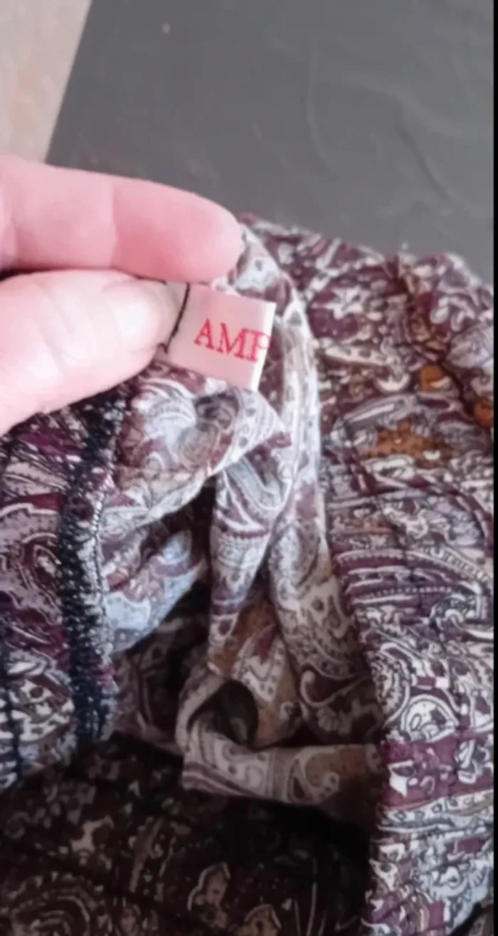 Superbe pantalon marron léger et fluide en très bon état - photo numéro 5