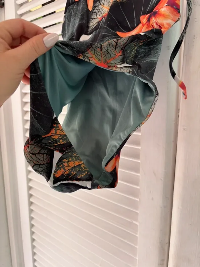 Bikini une pièce - photo numéro 4