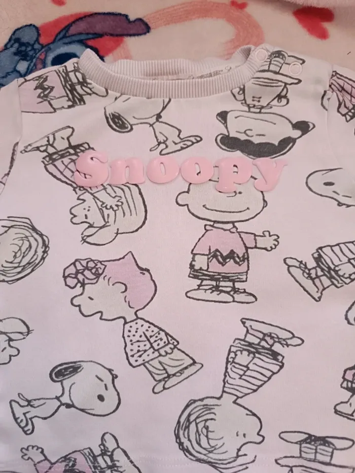 T-shirt manche longue Snoopy taille 9M - photo numéro 3