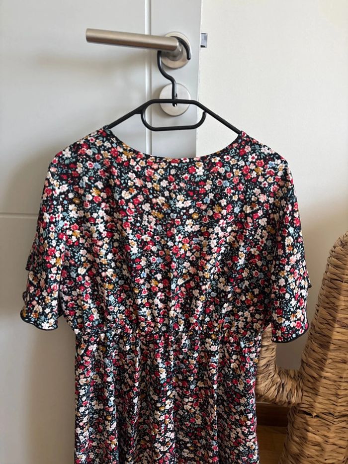 Robe à fleurs - photo numéro 7