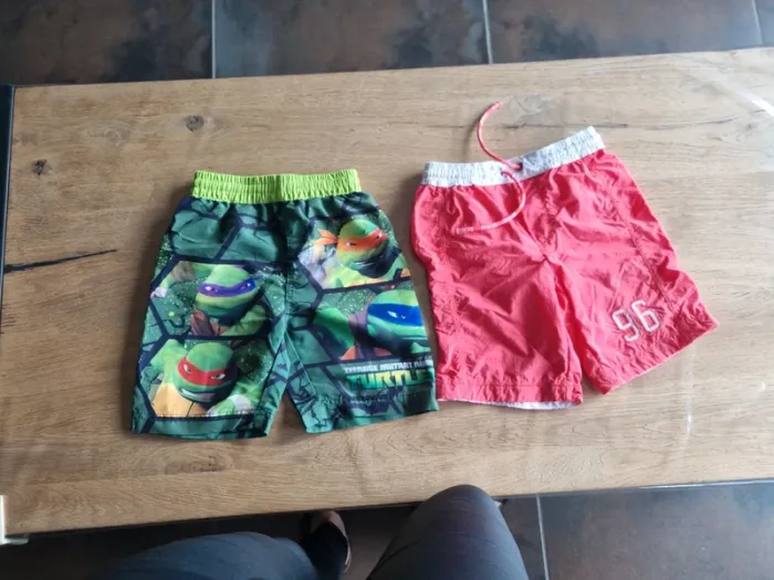 Lot 2 shorts de bain