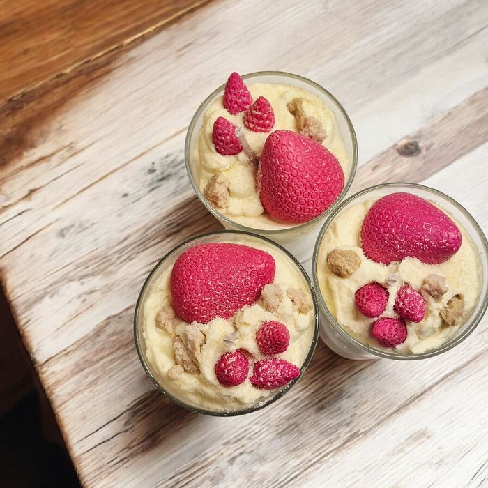 Décoration gourmande - Fraise des bois - photo numéro 2