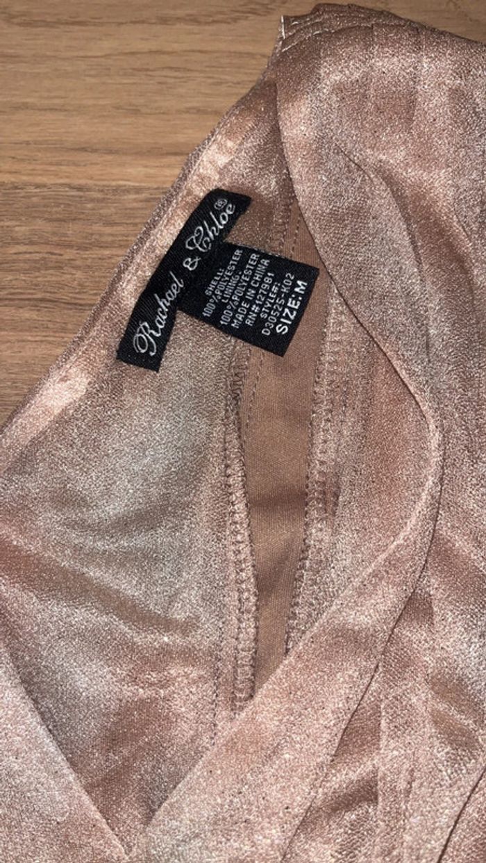 Robe à paillettes - photo numéro 2