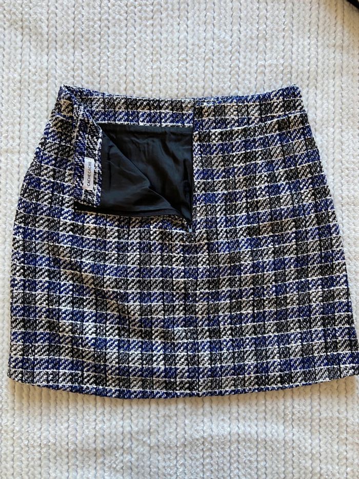 Jupe courte / Taille 38 - photo numéro 3