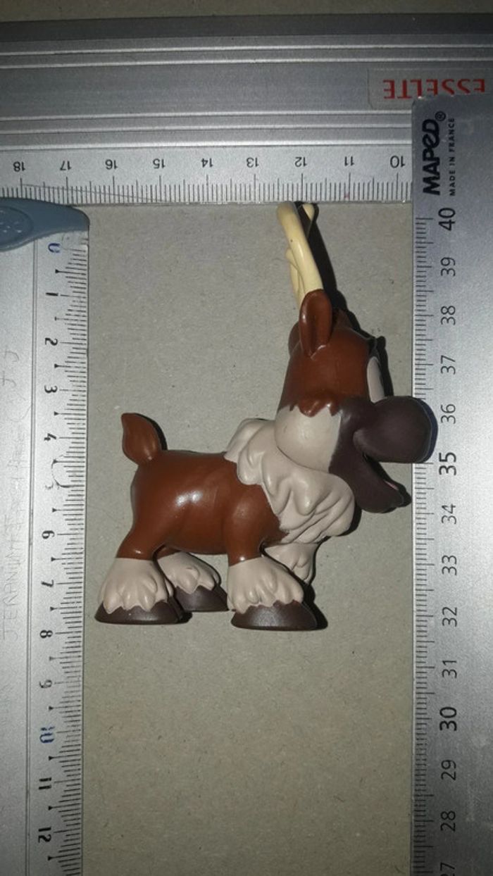 Reine des Neiges figurine