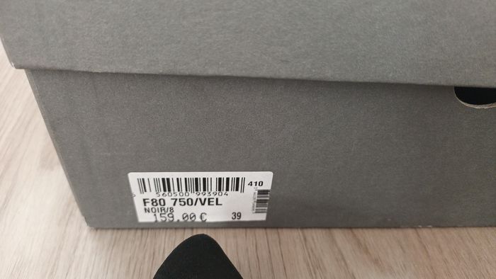 Bottines à talon en daim 39 - photo numéro 5