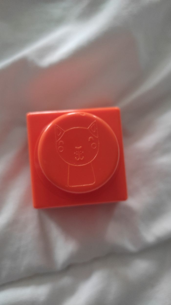 Cubes sensoriels à empiler - photo numéro 8