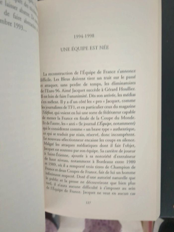 Livre Didier deschamps vainqueur dans l' âme - photo numéro 2