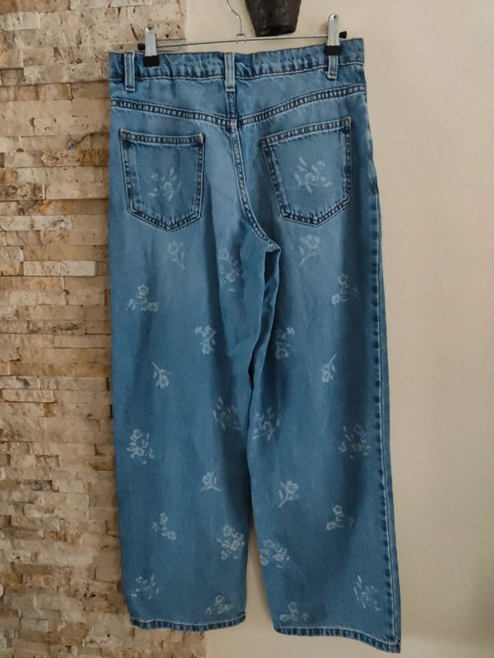 Pantalon jean large fleurs - photo numéro 2