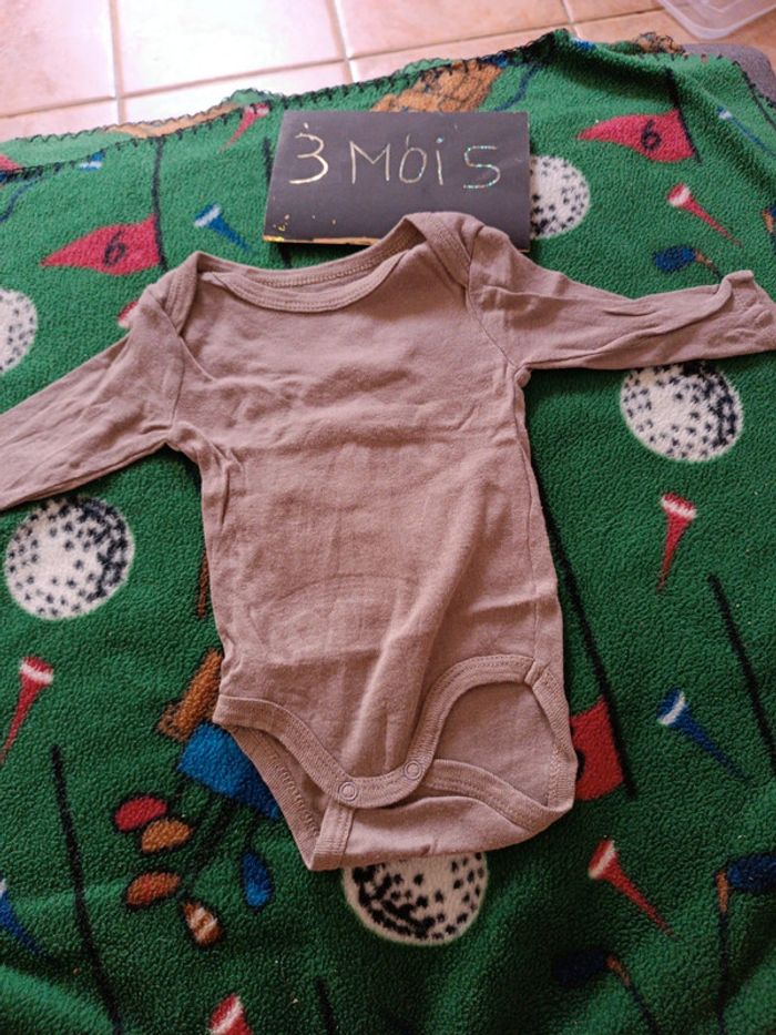 Body garçon 3 MOIS