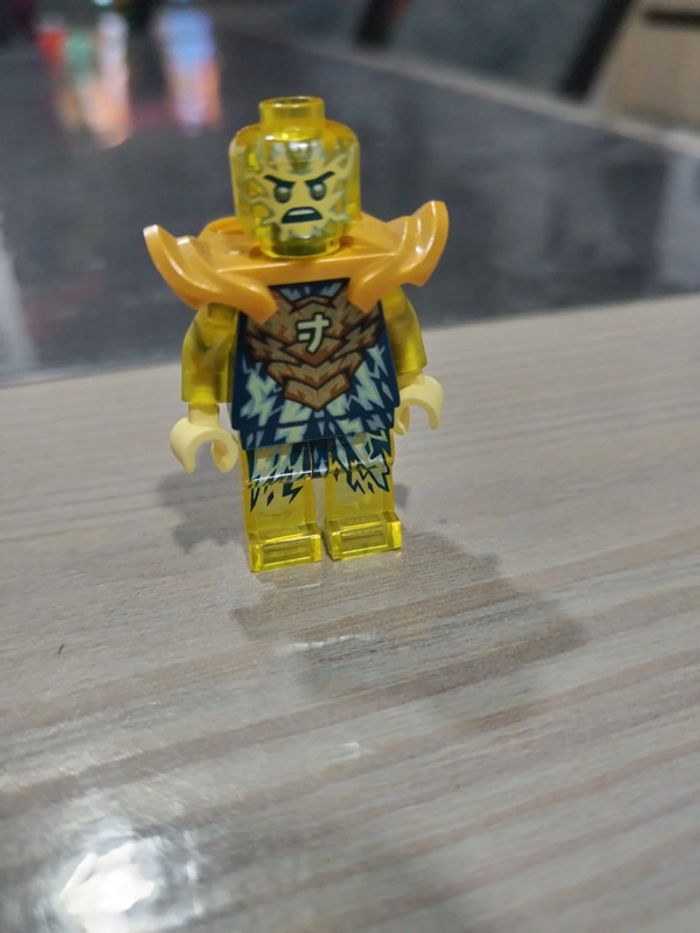 Lego ninjago minifig Jay golden dragon njo797 - photo numéro 2