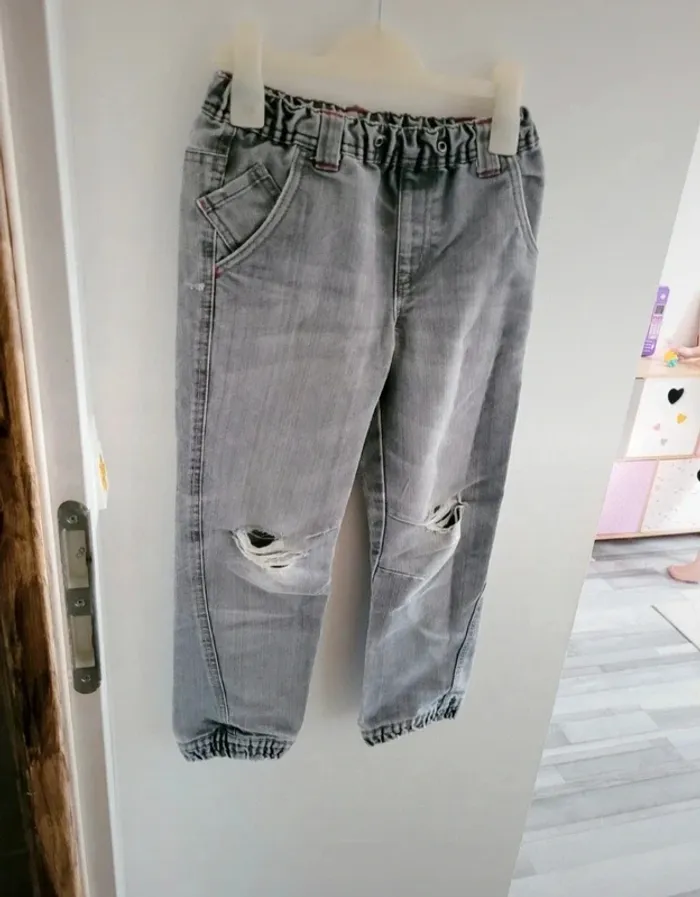 Lot 2 pantalons en 8 ans - photo numéro 3