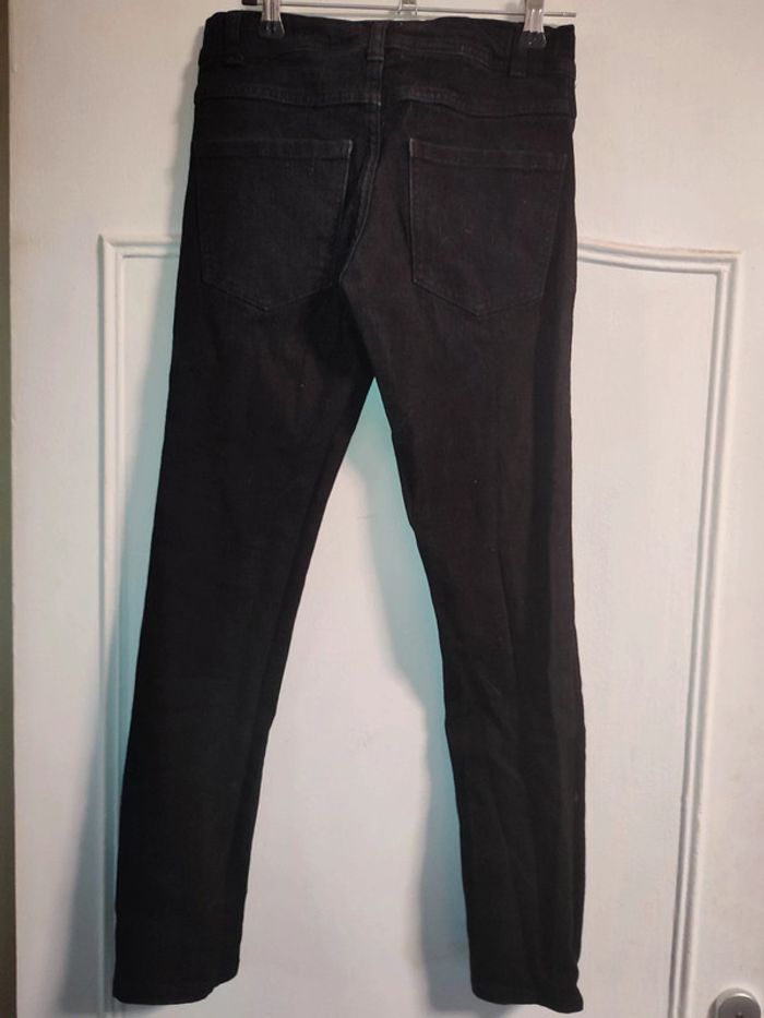 Jean noir - photo numéro 2