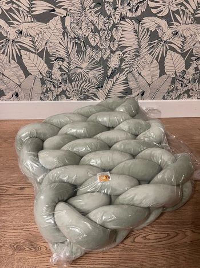 Tour de lit tressé vert sauge 3m - photo numéro 2