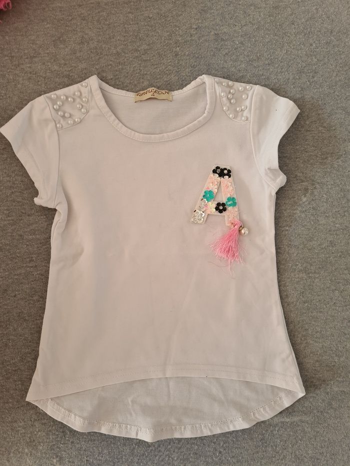 T-shirt A