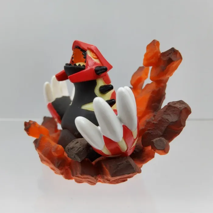 Pokémon Omega Ruby Pre-Order Bonus Figure - Primal Groudon