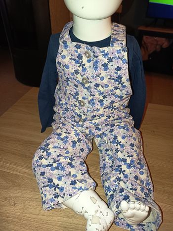 Ensemble Salopette et tee shirt manches longues