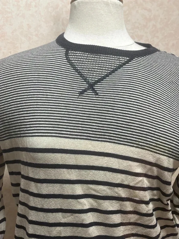 Pull taille 38 marque tout simplement - photo numéro 2