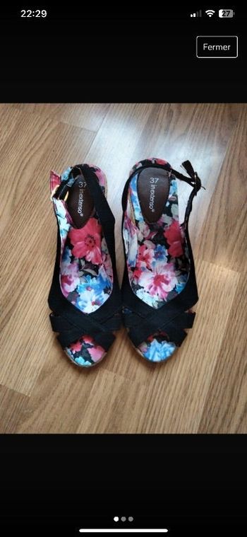 Sandales compensées neuf