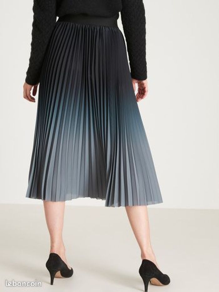Jupe plissée soleil - entièrement élastiquée - taille 48 - Daxon - couleur noir - photo numéro 2