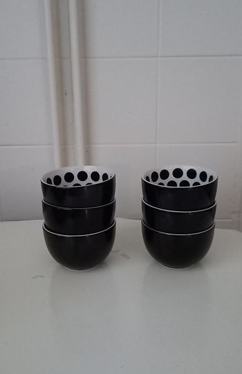 Lot de 6 petits bols ikea blanc et noir à pois