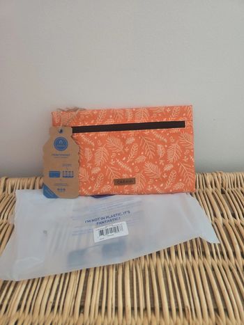 Pochette Bayonne neuf cabaïa