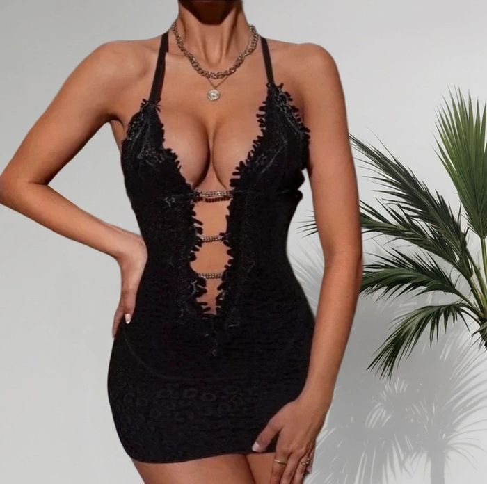 Nuisette ou robe dentelle - photo numéro 5
