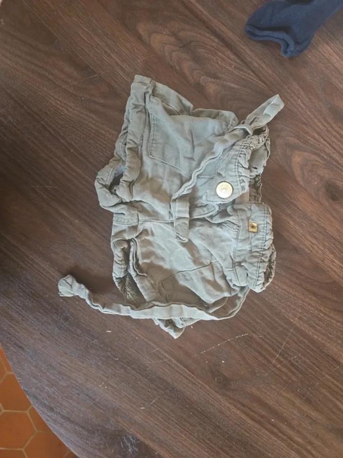 Short 3 ans