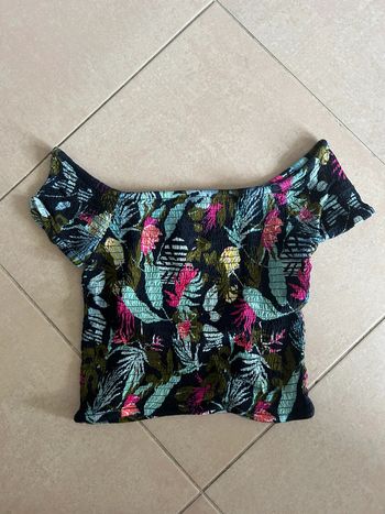 T shirt épaules dénudées