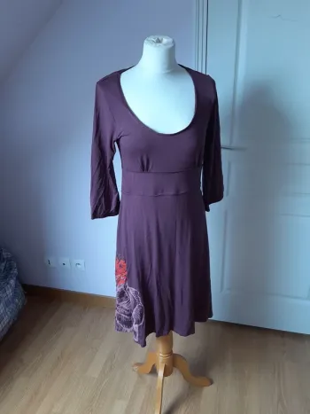 Robe manches 3/4