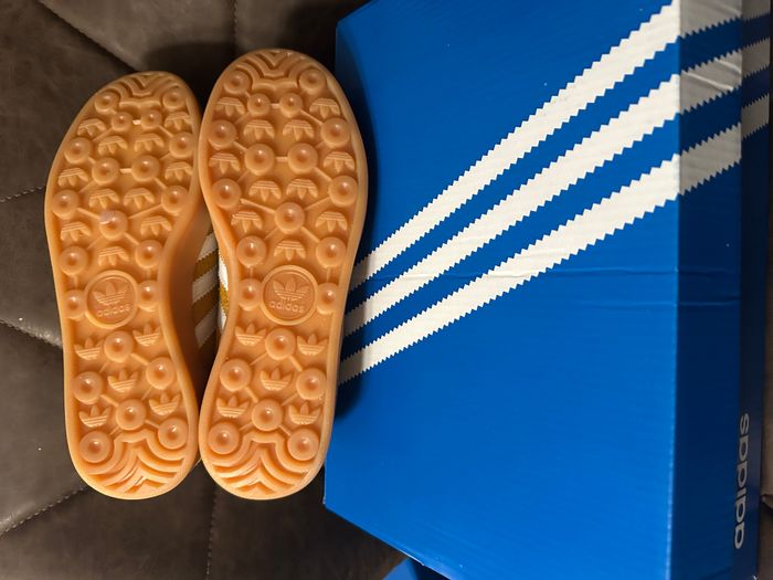 Basket neuve adidas pointure 36 - photo numéro 6