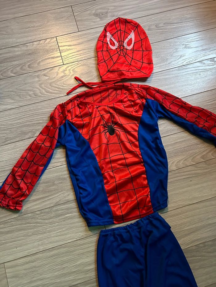 Déguisement Spiderman 4-5 ans - photo numéro 2