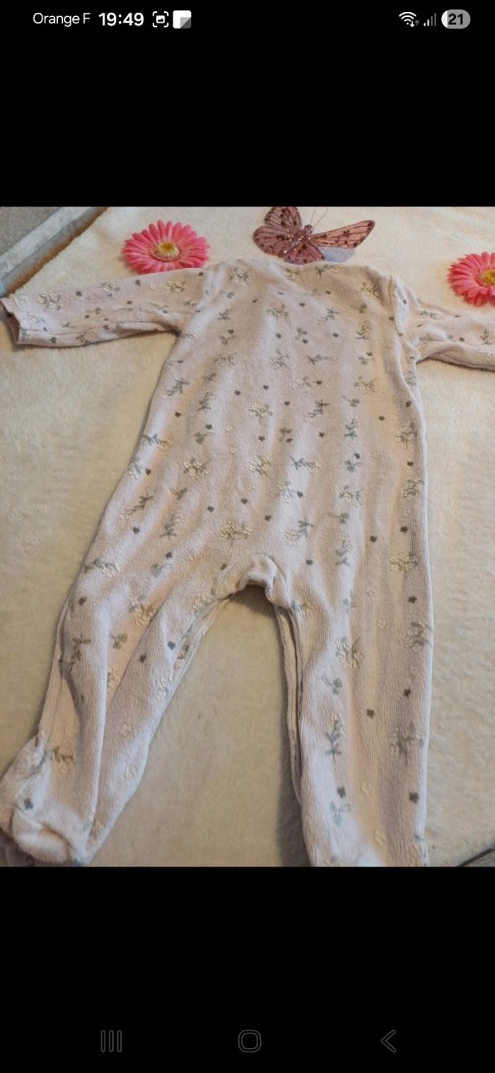 Pyjama bébé taille 6 mois - photo numéro 4