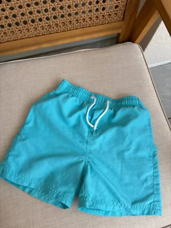 Short de bain bleu