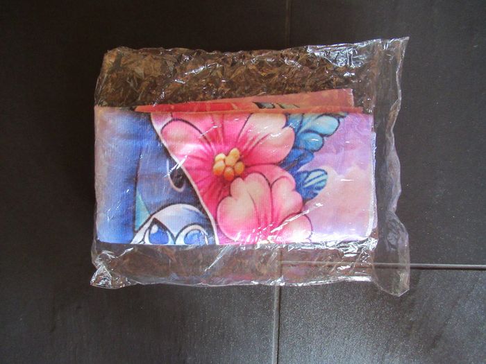 Petite Serviette de plage Stitch neuve - photo numéro 2