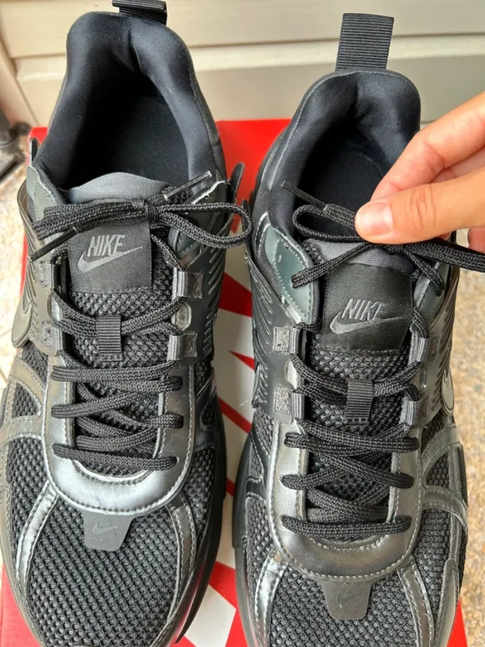 Chaussures baskets homme Nike v2k run taille 47 - photo numéro 5