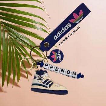 Porte clé personnalisable basket cadeau homme femme ados
