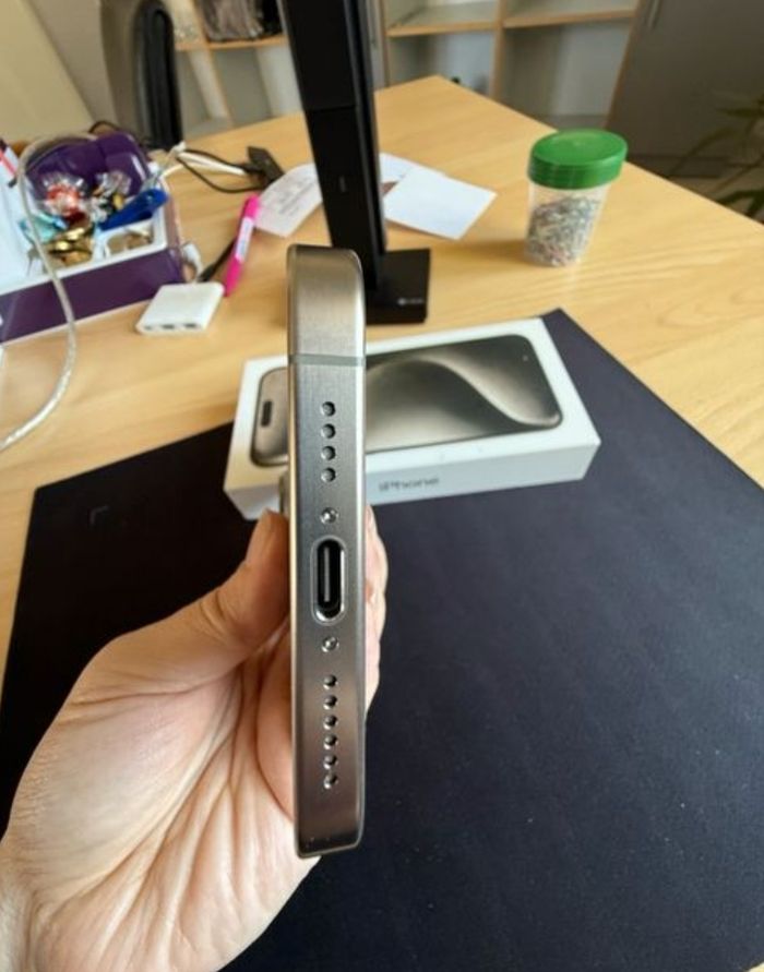 iPhone 16 pro max - photo numéro 9
