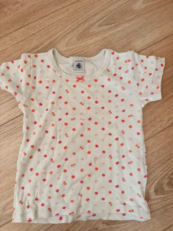 TEE shirt
