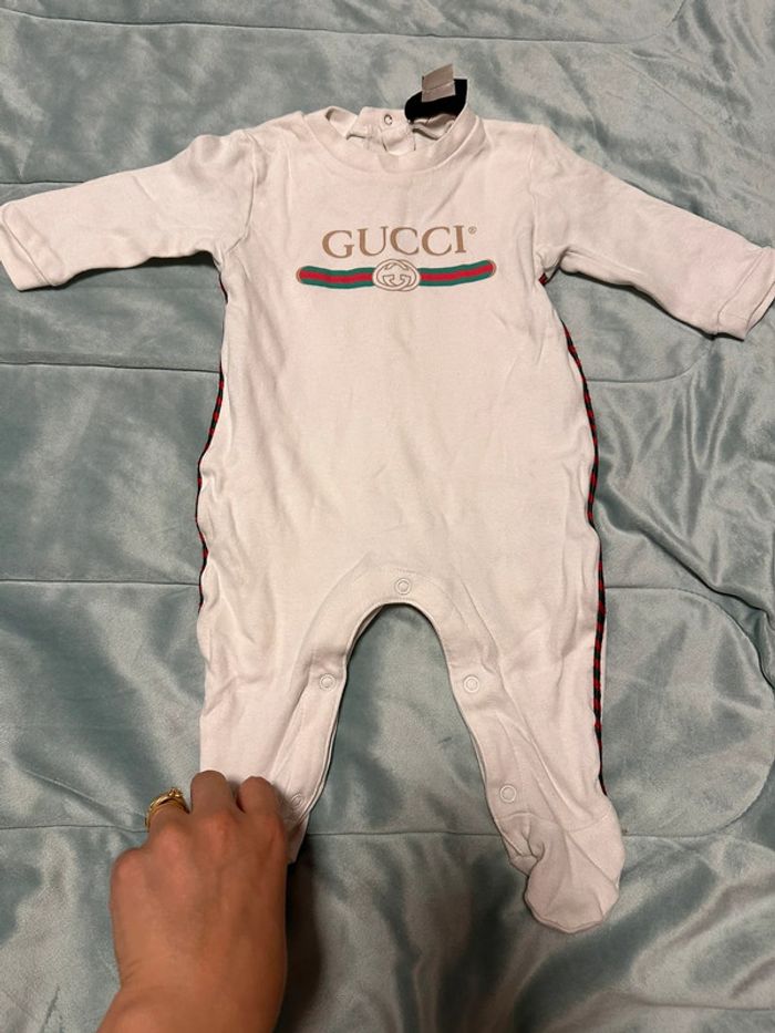 Genouillère Gucci