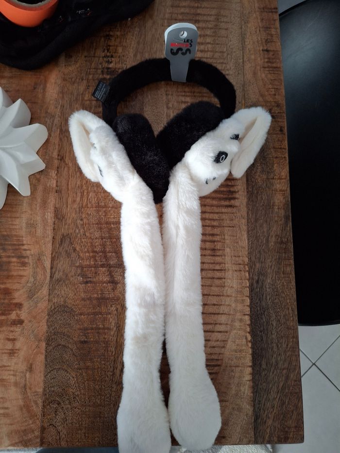 Cache oreille - photo numéro 2