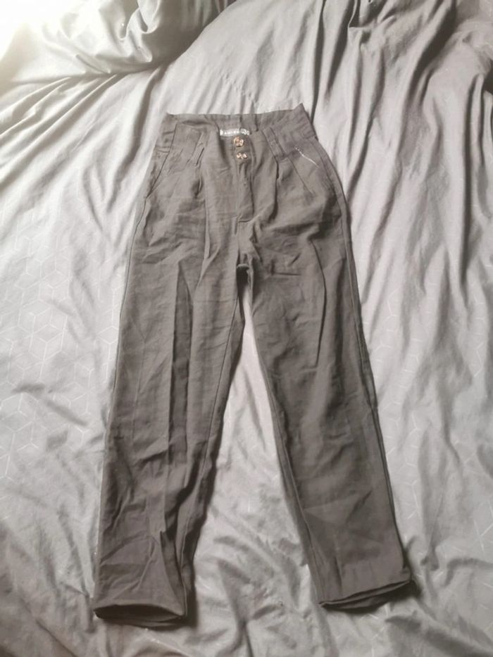 Pantalon léger noir Amisu
