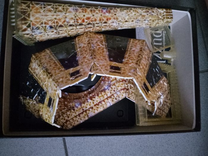 Puzzle 3D lumineux La Tour Eiffel Paris TBE
Ravensburger
Night édition - photo numéro 9