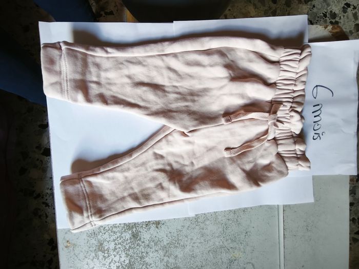 Différents pantalons fille 6mois - photo numéro 6