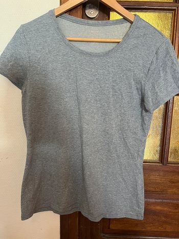 T-shirt Regular Décathlon taille M