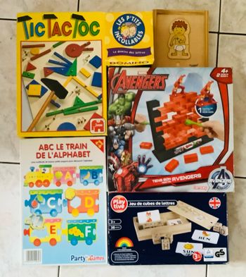 Lot de jeux pour enfants