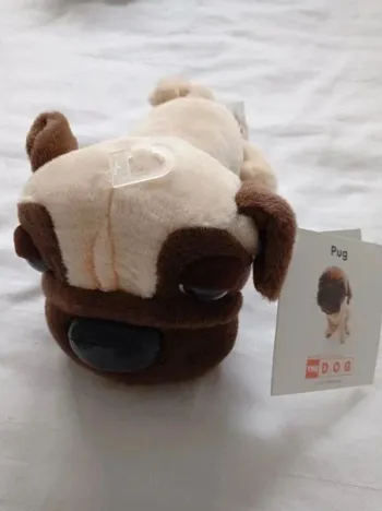 Peluche chien Pug Big Headz neuve